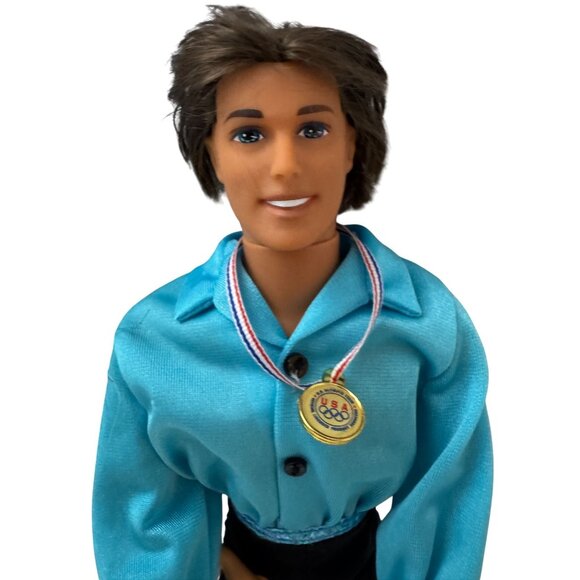 Barbie & Ken 1998 US Olympic Games Dolls - Picture 2 of 7